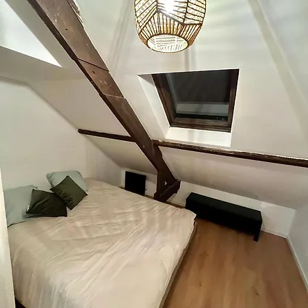 800 M Digue De Malo Apartment